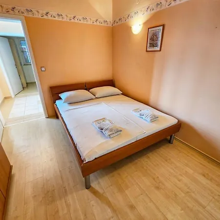 Kimi Villa
